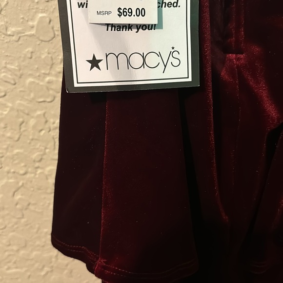 B. DARLIN EXCLUSIVE VELOUR MERLOT FORMAL DRESS - Picture 6 of 8